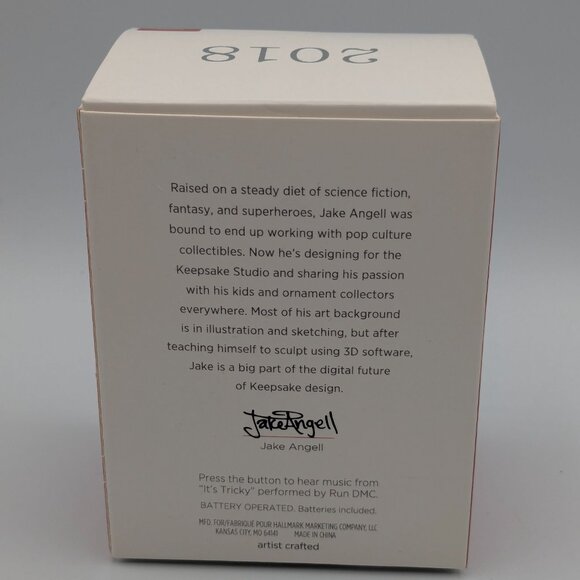 Hallmark Keepsake It's Tricky 2018 Magic Sound Penguin Christmas Ornament - Picture 4 of 10